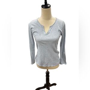 🌻4/$20🌻 Lt Blue Heather Women's Long Sleeve Top by GapBody Small P